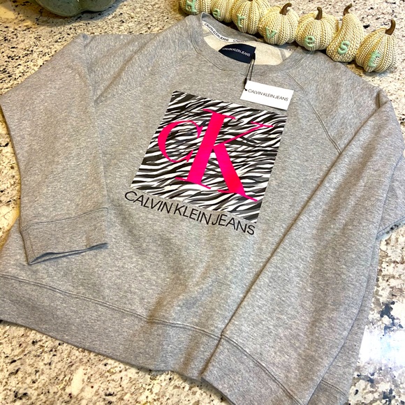 Calvin Klein Sweaters - Calvin Klein Sweater